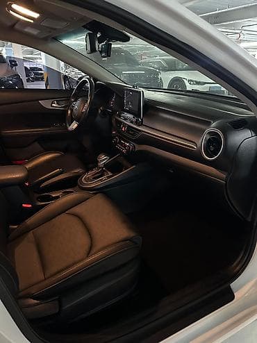 golf variant: Kia K3: 2019 г., 1.6 л, Бензин — 7