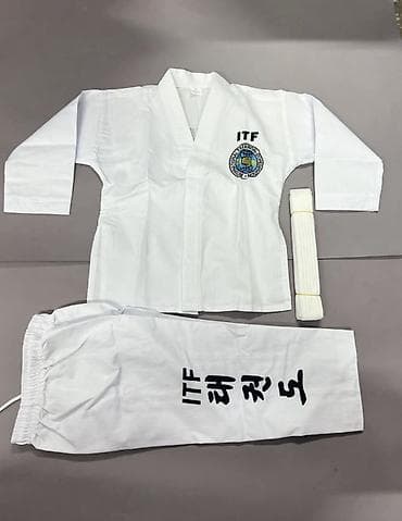 Тхэквондо добок ITF (комплект) Добок размер 150 фото не мое б/у