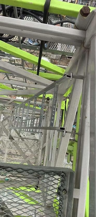 Башенный кран 🏗️ 2022 года Фирма ZOOMLION Марка 6015-8 тонна Высота at lalafo.kg Башенный кран 🏗️ 2022 года Фирма ZOOMLION Марка 6015-8 тонна Высота