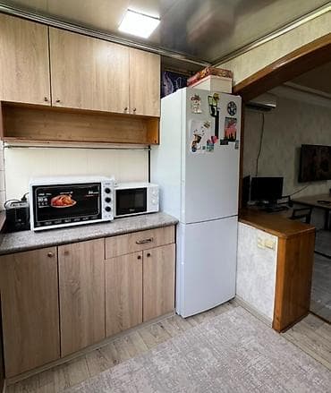 6: 3 комнаты, 58 м², 6 мкр 104 серия, 4 этаж, Евроремонт — 1