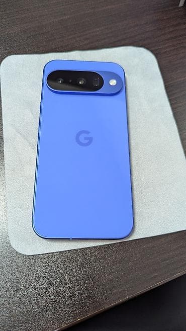 Техника жана электроника: Google Pixel 10, Колдонулган, 128 ГБ, түсү - Көк, eSIM — 4