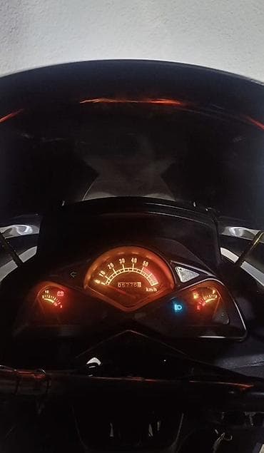 Макси-скутер 150 куб. см, Бензин, Новый — 3