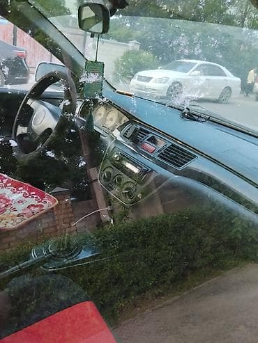 Продажа авто: Mitsubishi Lancer: 2004 г., 1.6 л, Механика, Бензин, Седан — 6
