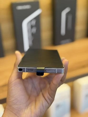 poco m6 pro: Samsung Galaxy S25 Ultra, Б/у, 512 ГБ, цвет - Серебристый, В рассрочку, 1 SIM, 2 SIM, eSIM — 3