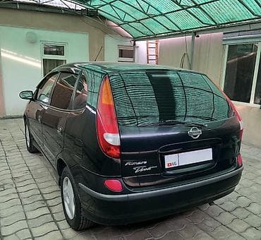 terrano 2: Nissan Almera Tino: 2002 г., 2 л, Автомат, Бензин, Хэтчбэк — 4