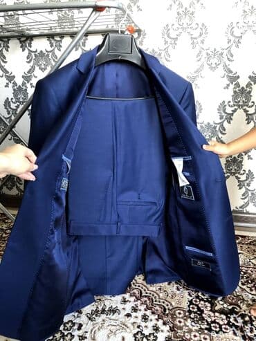 second hend: Продаю фирменный костюм вместе с брюками Цвет: синий Размер: 48 рост 8 — 2