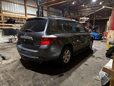 Транспорт: Крышка багажника Toyota Highlander - Оригинальная контрактная деталь — 3