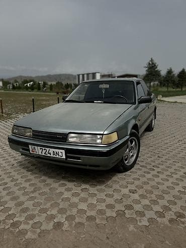 mazda 3 2005: Mazda 626: 1989 г., 2 л, Механика, Газ, Седан — 2