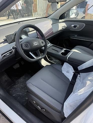 e60 m5: Changan Qiyuan Q05: 2025 г. — 6