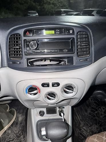 Унаа сатуу: Hyundai Verna: 2006 г., Автомат, Седан — 4