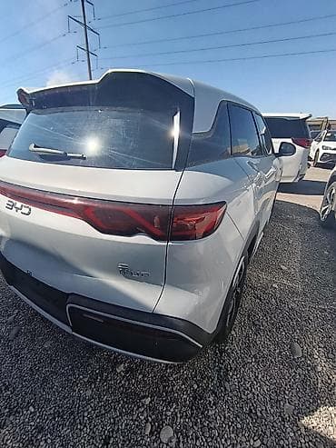 BYD: BYD Yuan Up: 2024 г., Робот, Электромобиль, Хэтчбэк — 7