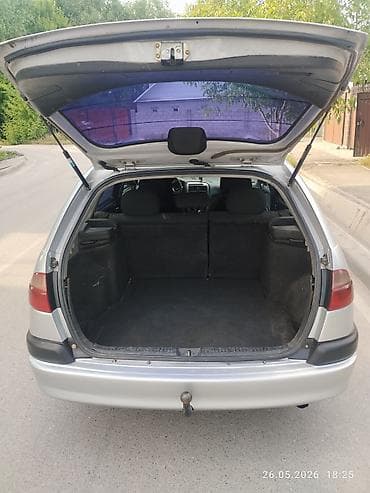 авто машиналар: Toyota Avensis: 2002 г., 2 л, Кол менен иштөөчү, Дизель, Универсал — 7