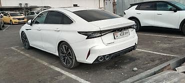 byd e9: Chery : 2023 г., 1.6 л, Робот, Бензин, Седан — 5