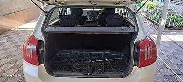 toyot: Toyota Allex: 2003 г., 1.5 л, Автомат, Бензин, Хэтчбэк — 5