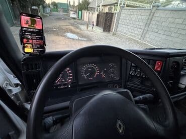 шины на к5: Грузовик, Renault, Стандарт, 7 т, Б/у — 9