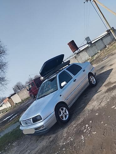 на ауди q7 лобовое стекло: Volkswagen Vento: 1997 г., 1.8 л, Механика, Газ, Седан — 1