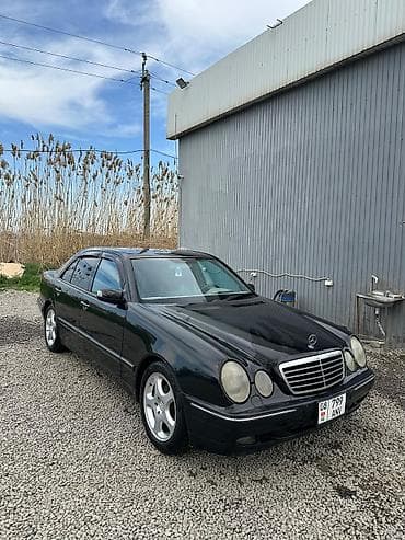 Mercedes-Benz E-Class: 2002 г., 2.4 л, Автомат, Бензин, Седан