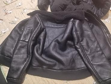 Брюки: Мужская куртка-«бомбер» из чёрной эко-кожи с тёплой подкладкой из — 4