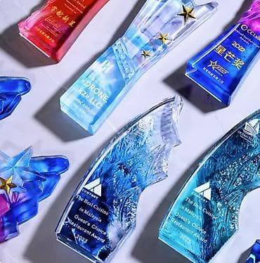 Изготовление статуэтки наград и кубков с персонализацией -