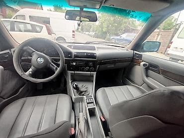bmb e36: BMW 5 series: 1990 г., Механика, Седан — 10