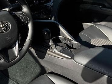 Toyota: Toyota Camry: 2022 г., 2.5 л, Автомат, Бензин, Седан — 6