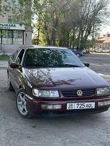 audu a4: Volkswagen Passat: 1993 г., 1.8 л, Ручные, Бензин, Седан — 3