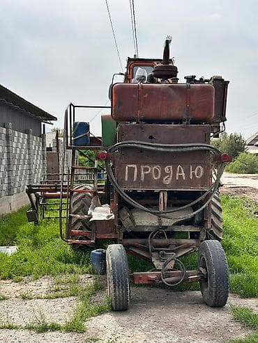 камбайн риса уборишни: Продаётся комбайн для уборки люцерны. Все заводское, включая жатку — 8