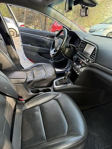 рага на авто: Hyundai Elantra: 2019 г., 1.6 л, Автомат, Бензин, Седан — 4