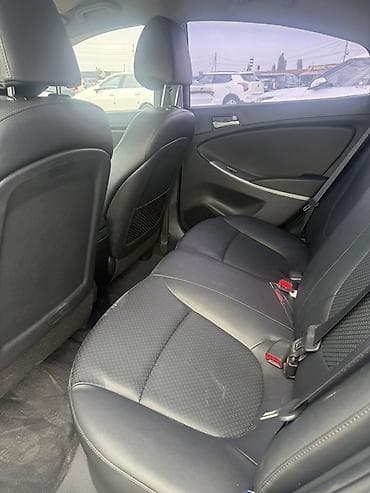 Hyundai Accent: 2019 г., 1.4 л, Автомат, Бензин, Седан — 6