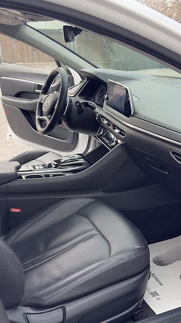 Транспорт: Hyundai Sonata: 2019 г., 2 л, Автомат, Газ, Седан — 4