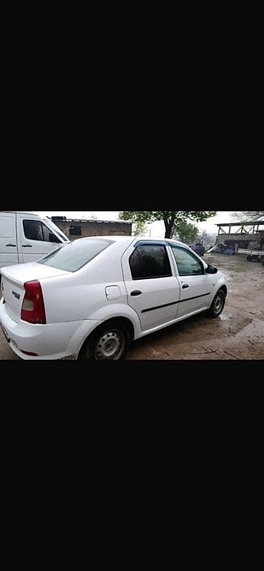 daf 75: Renault Logan: 2012 г., 1.4 л, Ручные, Бензин, Седан — 2