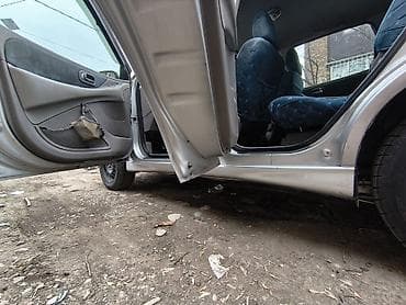 ниссан алмера 1996: Nissan Almera Tino: 2002 г., 1.8 л, Бензин, Хэтчбэк — 8