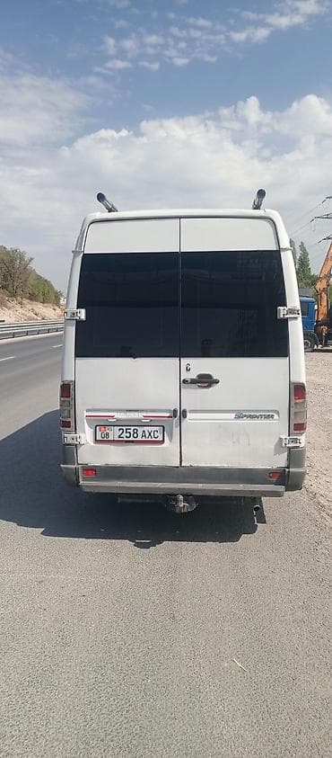 мерседес 210 2 2: Mercedes-Benz Спринтер: 2001 г., 2.9 л, Кол менен иштөөчү, Дизель, Бус — 4
