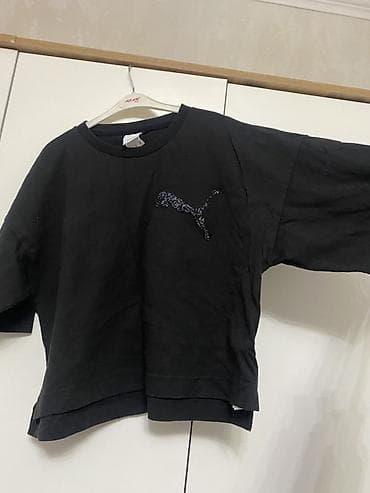 Мырзалардын бут кийими: Продаю вещи каждая вещь стоит 500 сом кроме серой футболки черной — 4