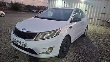 bmw e9: Kia Rio: 2013 г., 1.6 л, Механика, Бензин, Седан — 2