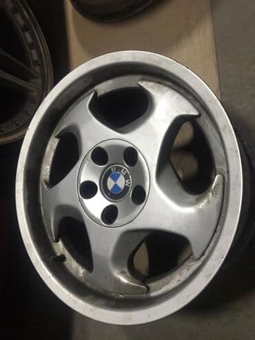 купить разноширокую резину на бмв: 21 стиль
Бмв
Одноширокие
Серпы, крышки оригинал 
Обмен не предлагать — 1