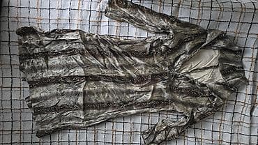 джинсы юникло: Одежда б/у, есть школьная, от 500 сом 1) Джинсы, цвет — 7