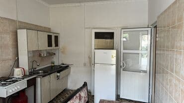 дома в сосновке: 60 м², С мебелью — 2
