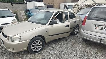 хундай аванте 1: Hyundai Accent: 2002 г., 1.5 л, Кол менен иштөөчү, Седан — 5