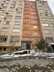 квартира ак ордодон: 1 бөлмө, 45 кв. м, 106-серия жакшыртылган, 5 кабат, Евроремонт — 9