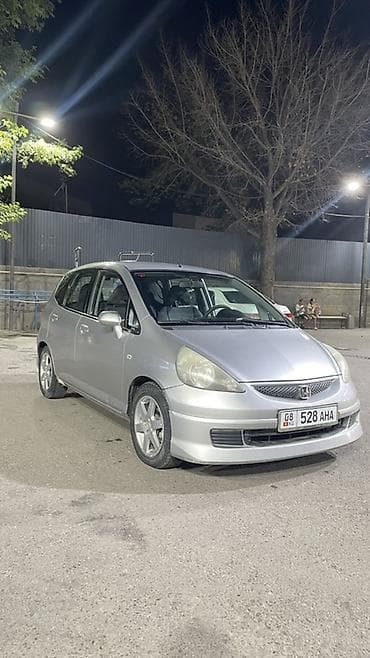 honda fit 1: Honda Fit: 2007 г., 1.3 л, Механика, Бензин, Хэтчбэк — 3