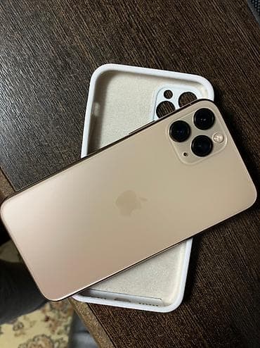 mi not 8: IPhone 11 Pro, Б/у, 256 ГБ, Золотой, Чехол, 72 % — 1