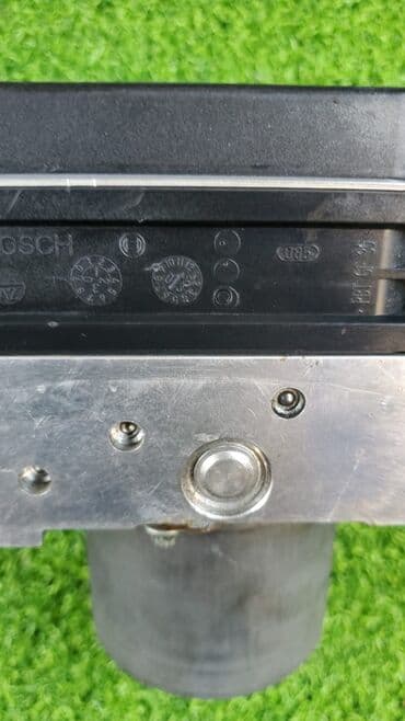 m54: Блок abs Bmw 530I E60 M54B30 2003 (б/у) ​ Марка: BMW Модель: 530i Год — 4