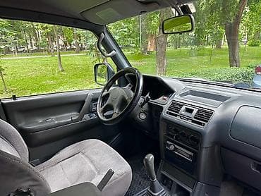range rower: Mitsubishi Pajero: 2003 г., 2.5 л, Механика, Дизель, Внедорожник — 6