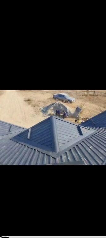 Кровля крыши | Монтаж, Демонтаж, Для прогревания Больше 6 лет опыта at lalafo.kg Кровля крыши | Монтаж, Демонтаж, Для прогревания Больше 6 лет опыта