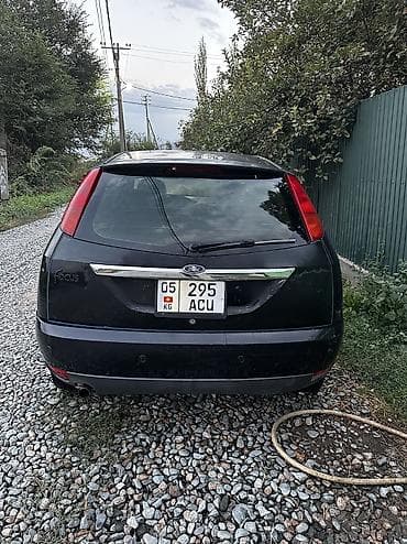киргизия рынок авто: Ford Focus: 2003 г., 2 л, Механика, Бензин, Хэтчбэк — 5