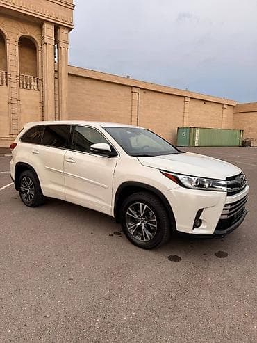 Унаа сатуу: Toyota Highlander: 2018 г., 3.5 л, Автомат, Бензин, Кроссовер — 2