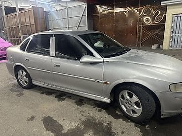 Транспорт: Opel Vectra: 2000 г., 2 л, Автомат, Газ, Седан — 3