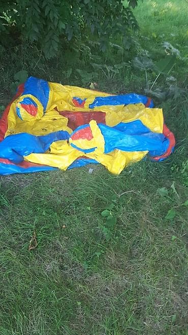 неликвид одежды: Детский комплект для активных игр и досуга: Батут 5000 тысяч, столик — 1