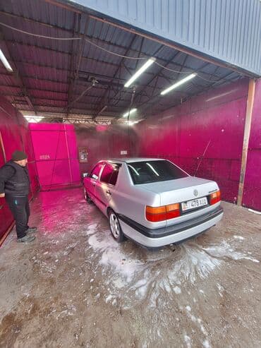 rex sprinter: Volkswagen Vento: 1993 г., 1.8 л, Механика, Бензин, Седан — 3